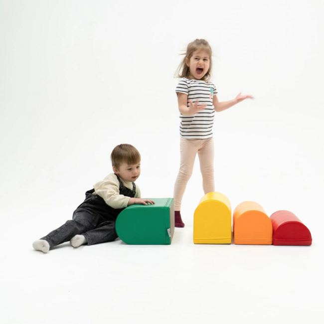 Foam blokken stapstenen in primaire kleuren –  speel- en balanceerset voor kinderen