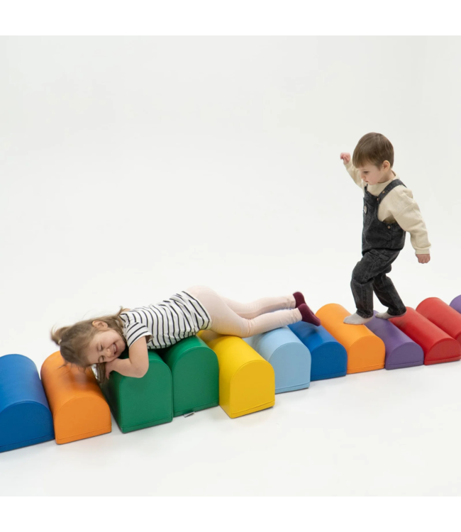 Foam blokken stapstenen in primaire kleuren –  speel- en balanceerset voor kinderen