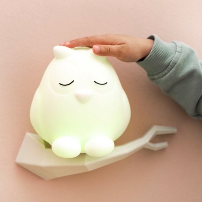 Nachtlampje uil Oscar met zacht licht voor de babykamer