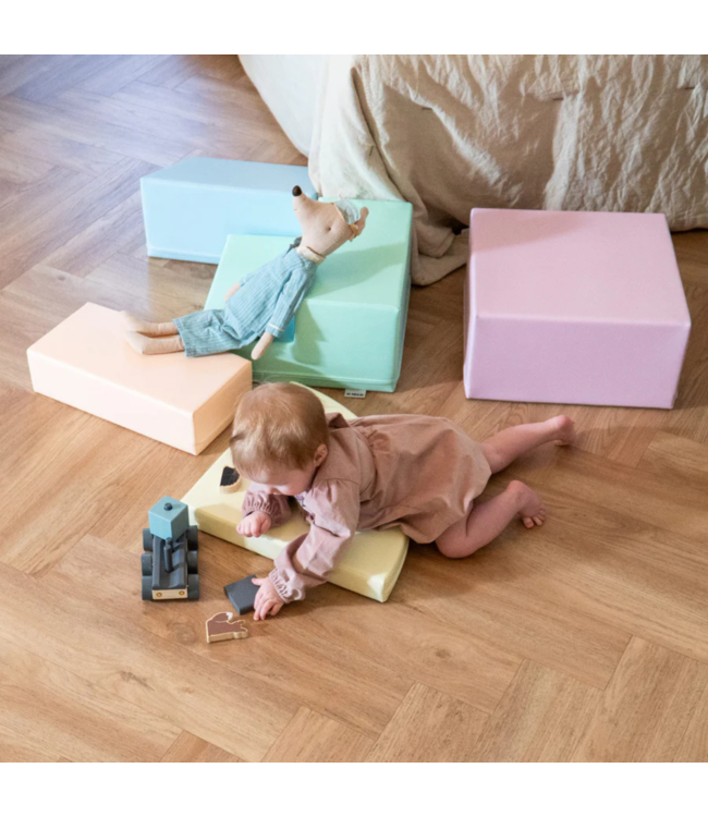 Foam blokken set corner pastel kleuren – zachte en kleurrijke blokken voor creatief spel en motorische ontwikkeling