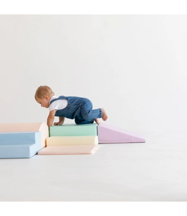 Foam speelblokken Little Crawler – 7-delige set in zachte pastelkleuren voor kruipende ontdekkers
