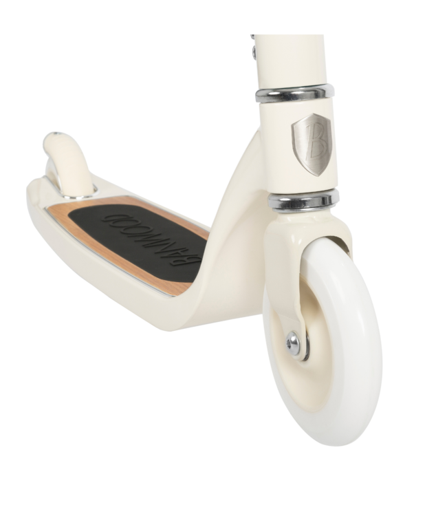 Maxi scooter crème – stijlvol & veilig rijden