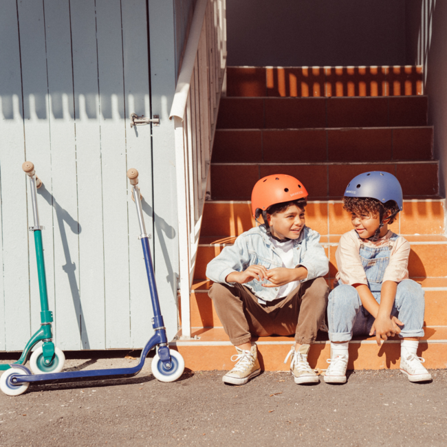 Luxury Vintage Children's Scooter with Wicker Basket (Aged 6+) – Navy