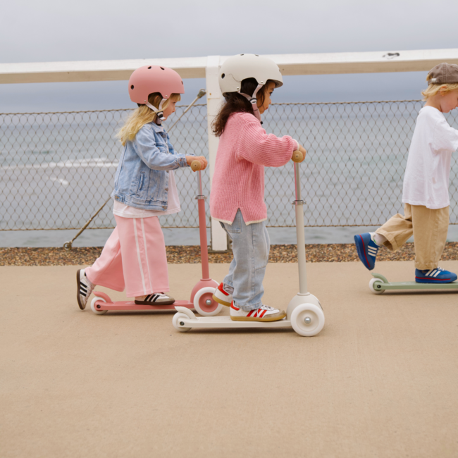 Duurzame 3-Wiel Kinderstep van 100% Gerecycled Plastic (Vanaf 3 jaar) – Ivory