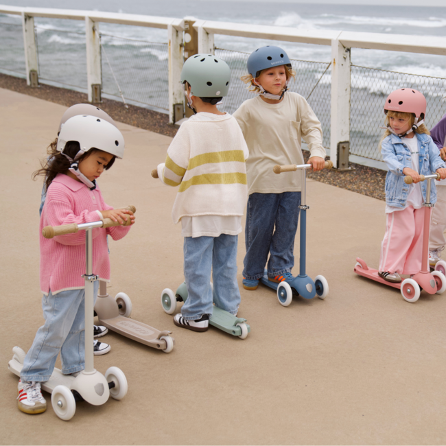 Sustainable 3-Wheel Kids Scooter made of 100% Recycled Plastic (Aged 3+) – Ivory