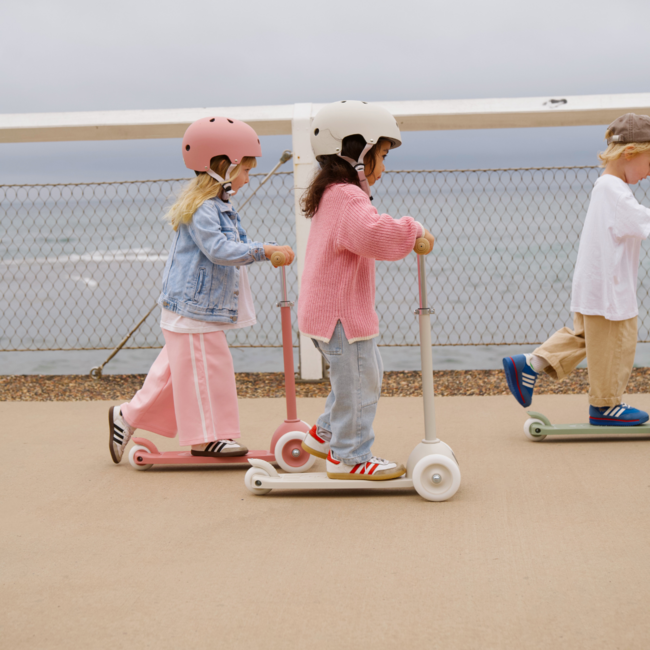 Sustainable 3-Wheel Kids Scooter made of 100% Recycled Plastic (Aged 3+) – Ivory