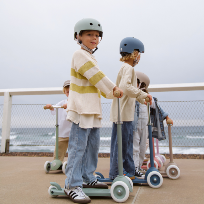 Sustainable 3-Wheel Kids Scooter made of 100% Recycled Plastic (Aged 3+) – Clay