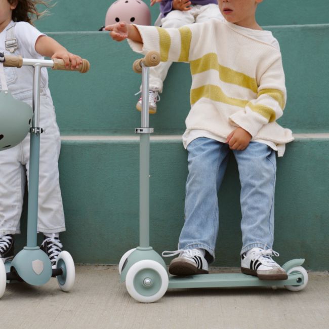 Sustainable 3-Wheel Kids Scooter made of 100% Recycled Plastic (Aged 3+) – Clay