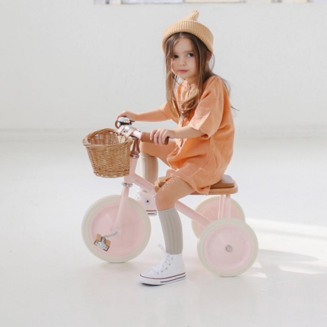 Vintage children’s tricycle with basket | Pink, safe and durable