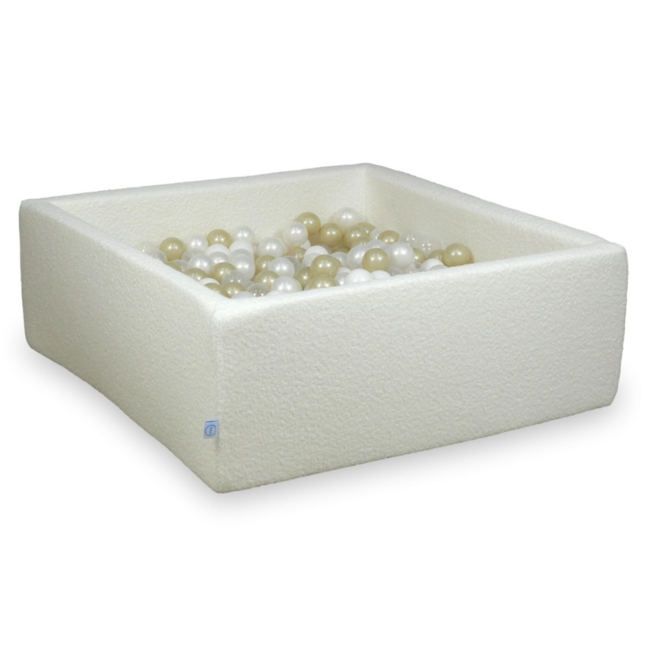 Square white teddy ball pit with 600 balls – soft, safe, and stylish fun for babies and toddlers