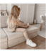 Modulaire kinderbank in beige corduroy met 13 zachte elementen.