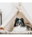 Tipi  tent voor middelgrote honden en grote katten in ecru met pompons – duurzaam, comfortabel en stijlvol (maat M)
