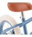 Blauwe 12 inch loopfiets – licht, veilig en met klassiek design