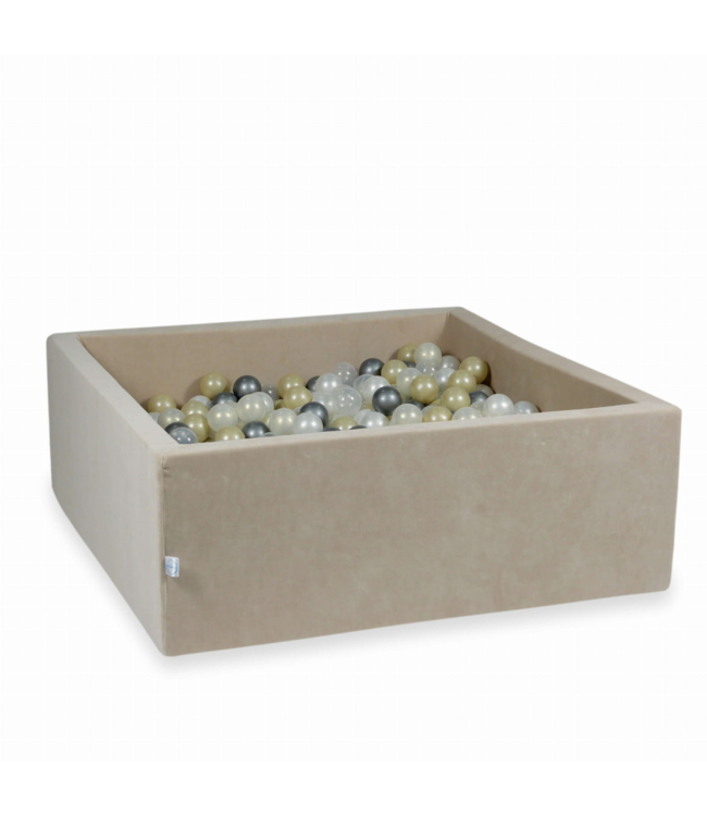 Vierkante ballenbak 110x110 cm in beige velvet met 600 ballen
