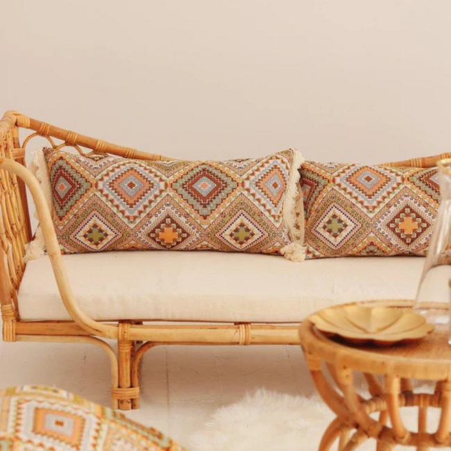 Boho sierkussen met franjes 60 x 30 cm – handgemaakt en sfeervol accessoire voor elk interieur