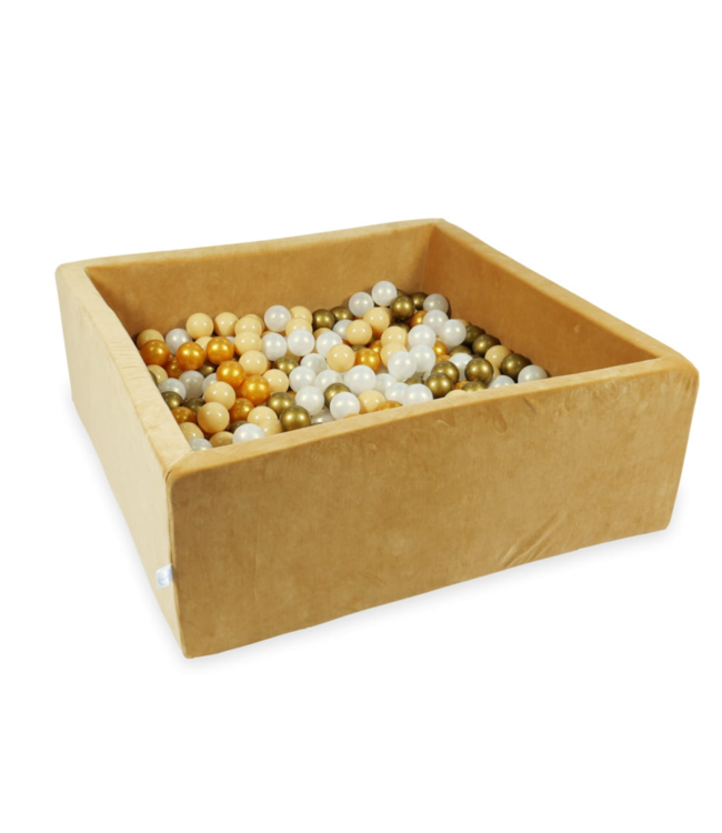 Luxe velvet ballenbak caramel – vierkant 110x110 cm met 600 ballen
