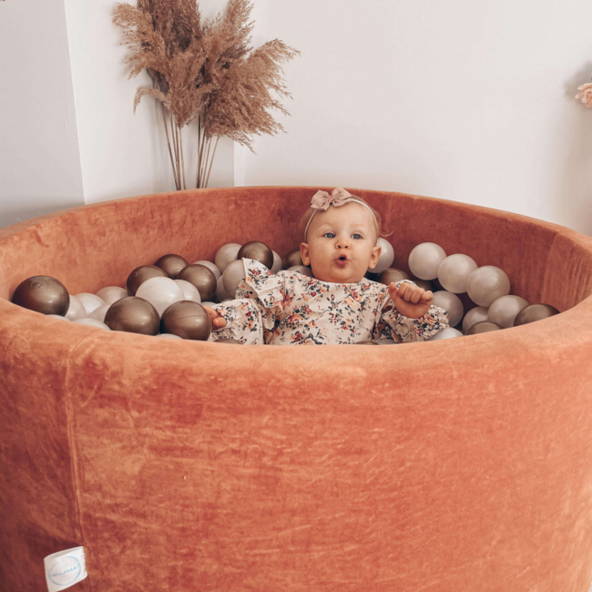 Piscine à balles velours doux 300 balles | Canyon Clay | Luxe, sûr et compacte