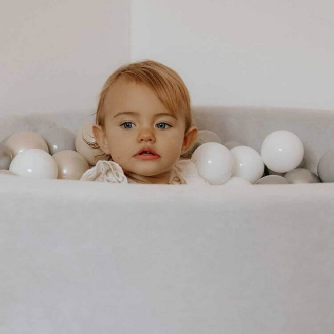 Ballenbak soft velvet 300 ballen | Licht grijs | Luxe en veilig