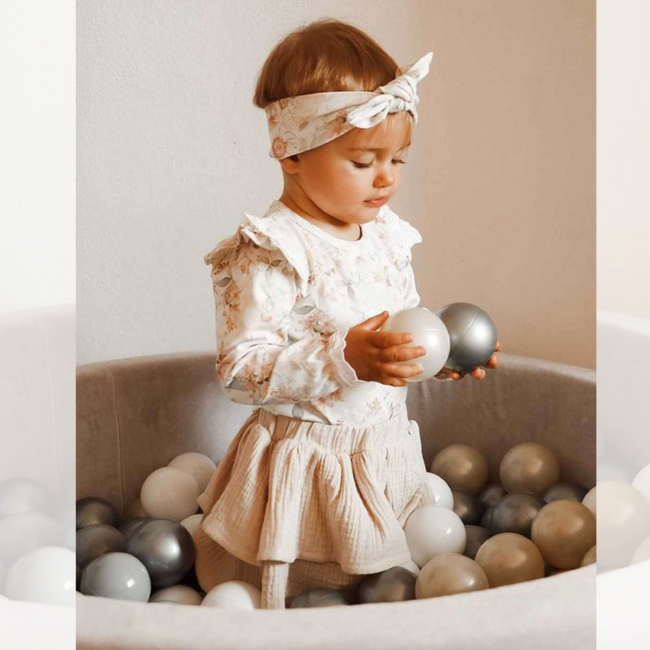 Bac à balles Soft Velvet pour 400 balles en beige – sûr, solide et confortable