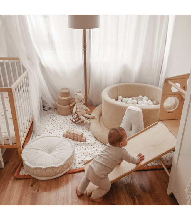 Beige teddy ballenbak met 300 ballen – zachte speelplek van 90x40 cm voor baby's en peuters