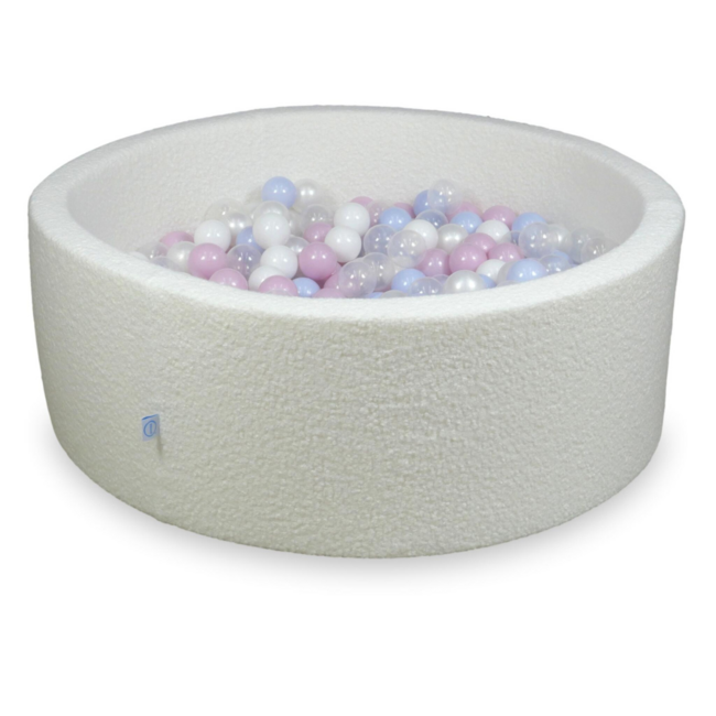 : Soft white teddy ball pit with 500 balls – stylish and safe fun for toddlers