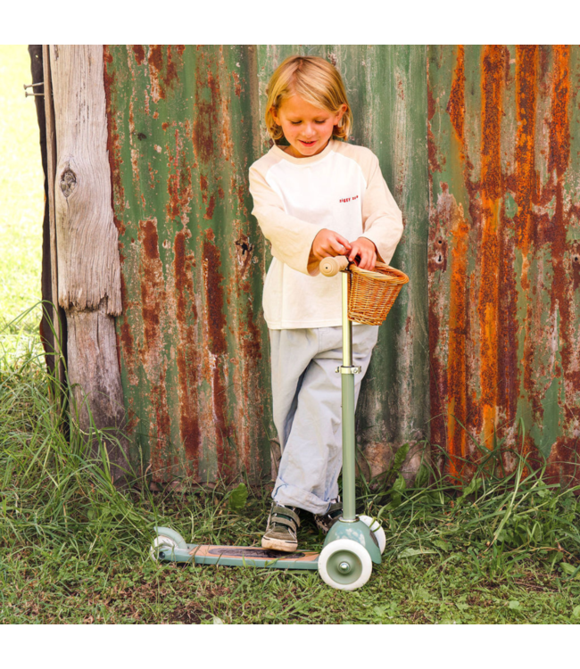 Kinderstep met 3 wielen in Forest groen – veilig leren steppen