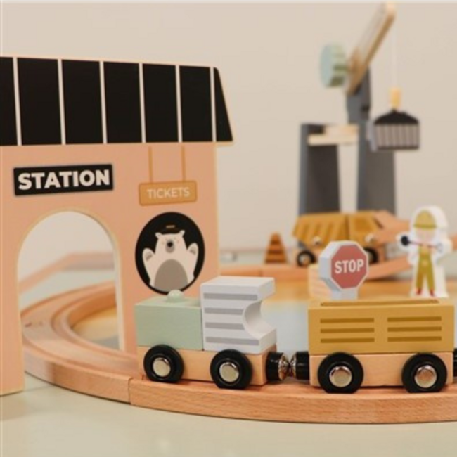 Holzeisenbahn für Kinder – Basisset mit Schienen, Zug und Zubehör