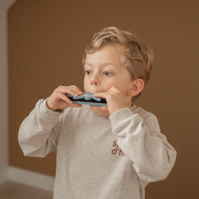 Harmonica en bois couleur nougat – jouet musical pour enfants