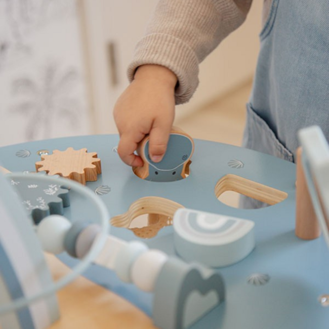 Activity Table Blue – learn and discover through play
