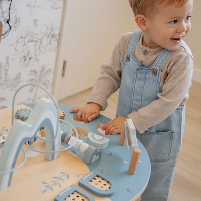 Activity Table Blue – learn and discover through play