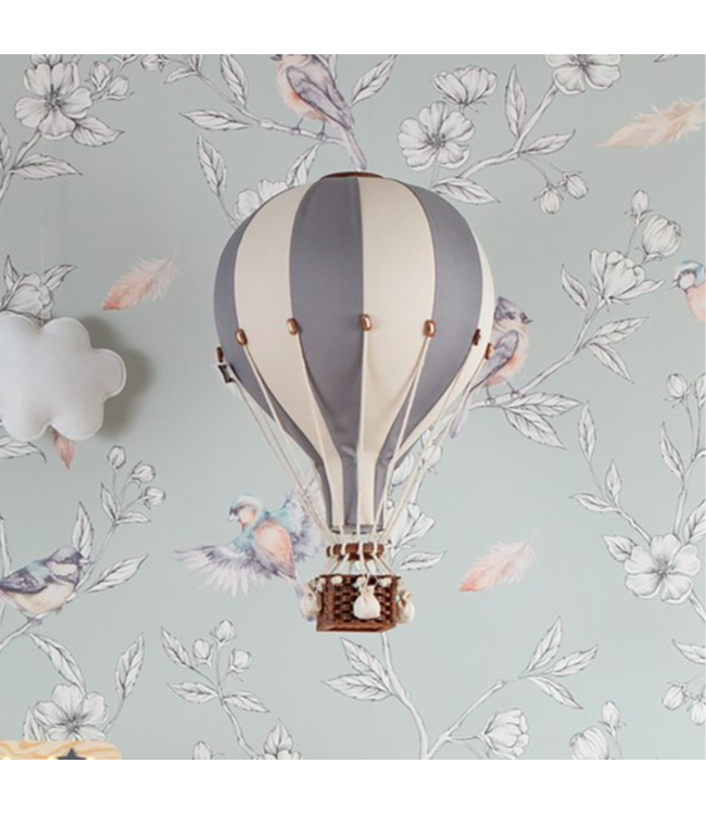 Grote decoratieve luchtballon in beige/grijs voor een dromerige kinderkamer