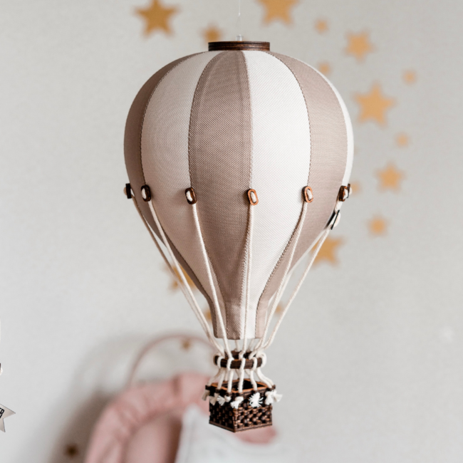 Montgolfière décorative taille M beige et or, élégante pour la chambre d’enfant