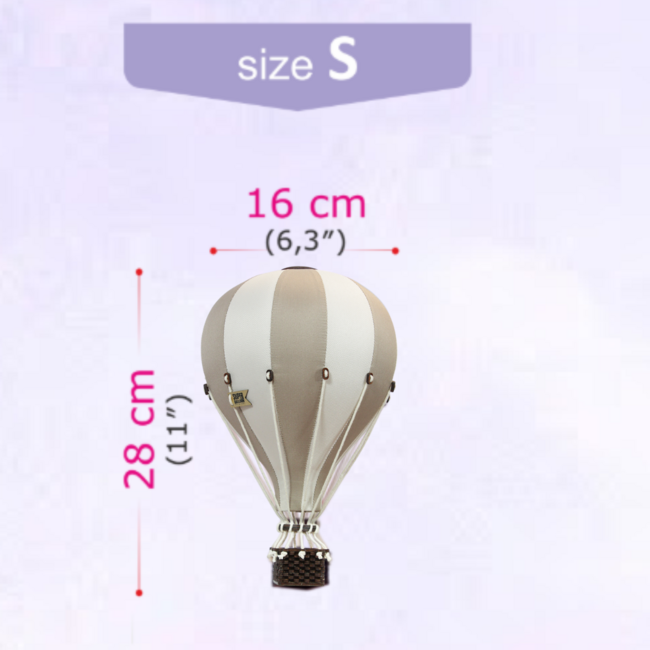Decoratieve luchtballon maat S in beige en goud – stijlvolle wanddecoratie voor de kinderkamer