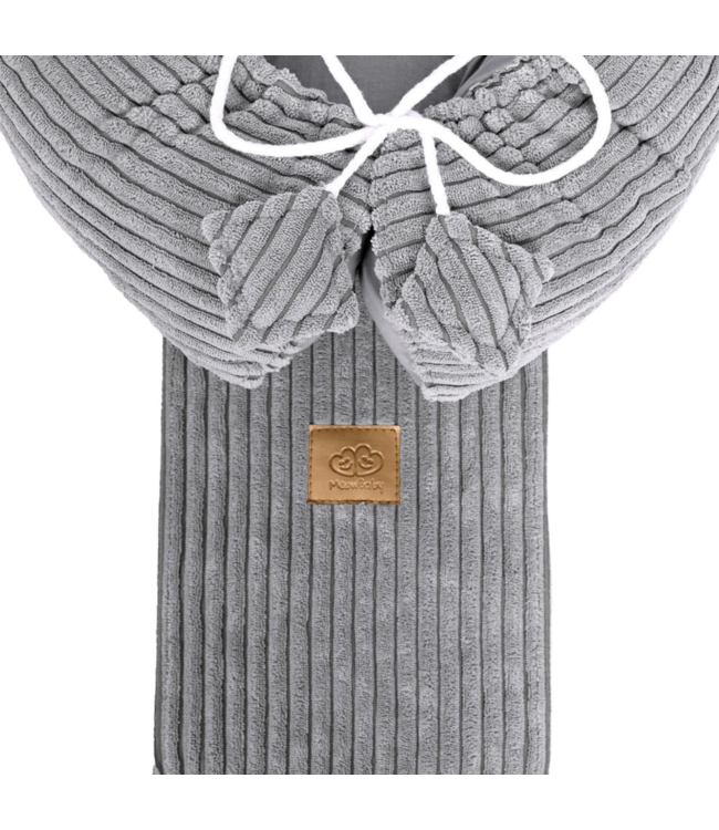Babynestje van corduroy stof in grijs – zacht en comfortabel voor je kleintje