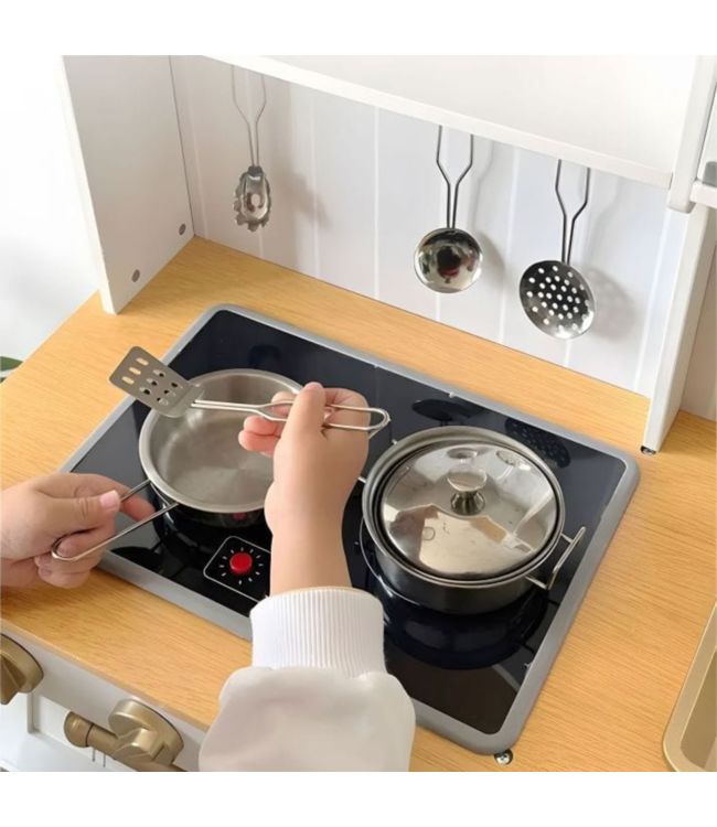 Houten speelgoed keukentje – speelplezier voor jonge chefs