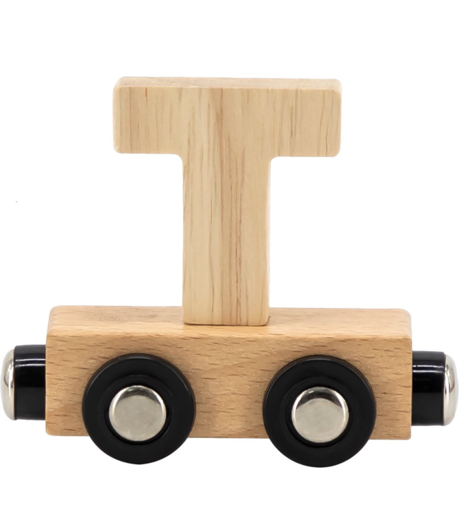 Houten lettertrein in naturel hout – losse letter T om de naam compleet te maken