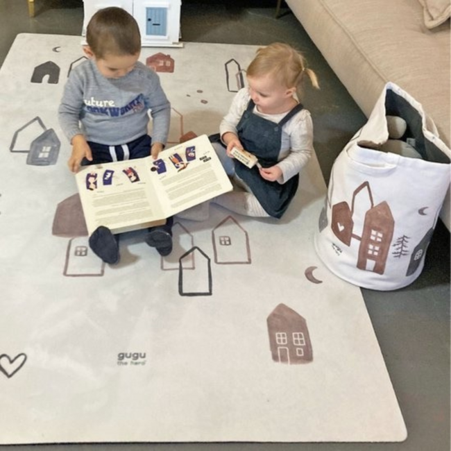 Rechteckige Spielmatte mit Scandi-Town-Print für sicheres und komfortables Spielen