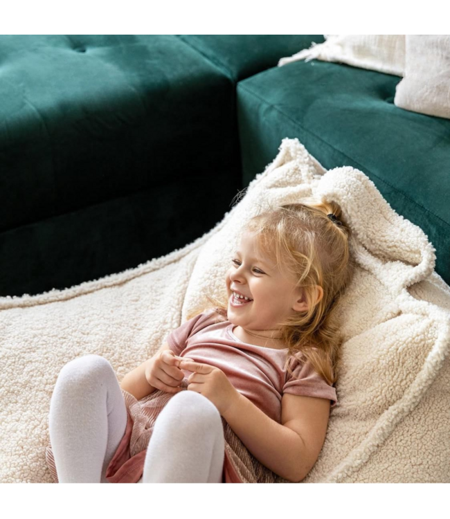 Zitzak van teddy stof in de kleur Bearly crème