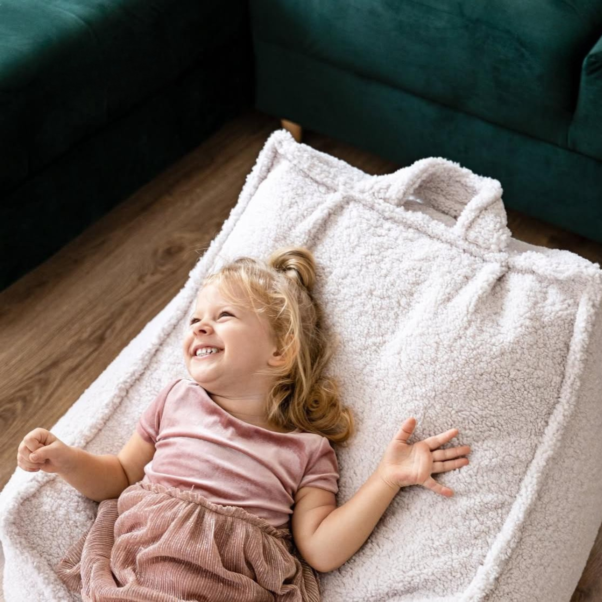 https://cdn.webshopapp.com/shops/353549/files/484110002/file.jpg