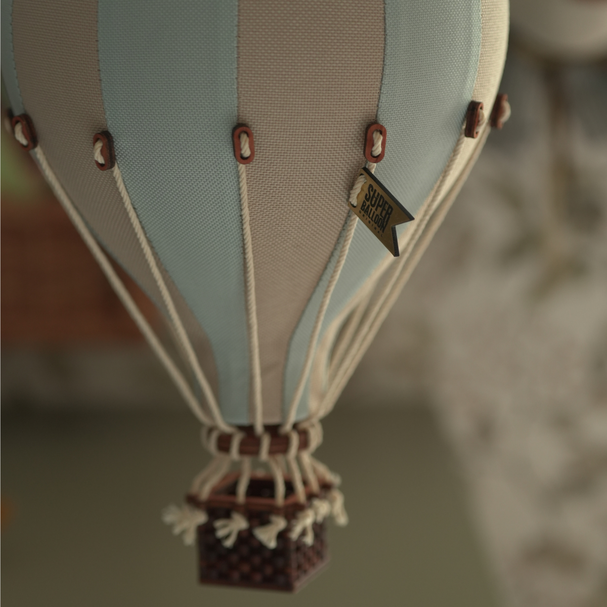 https://cdn.webshopapp.com/shops/353549/files/484351746/file.jpg
