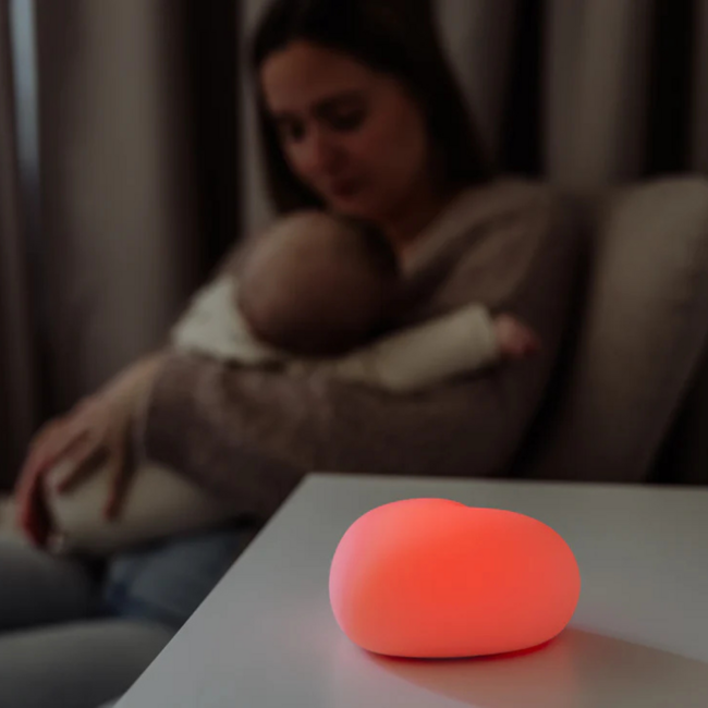 Stilllicht in Herzform Ruby – weißes Nachtlicht für ruhiges Füttern und Schlaf