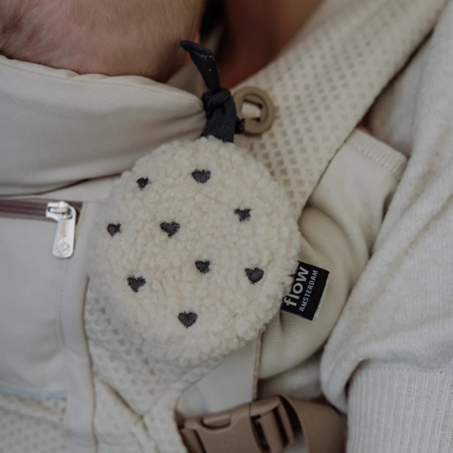 Comforter on the Go hearts – Plush with music box for travel