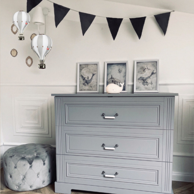 Decorative hot air balloon white and light grey for a cozy children’s room