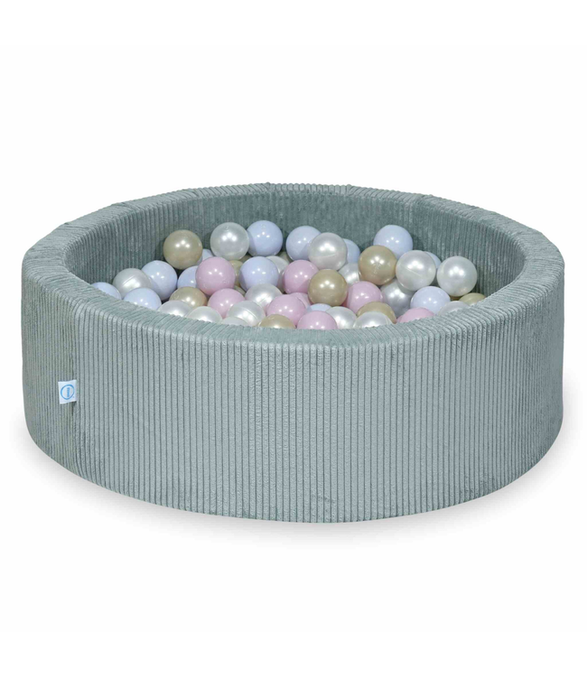 Ballenbak met ballen van zachte corduroy in frisse mintkleur