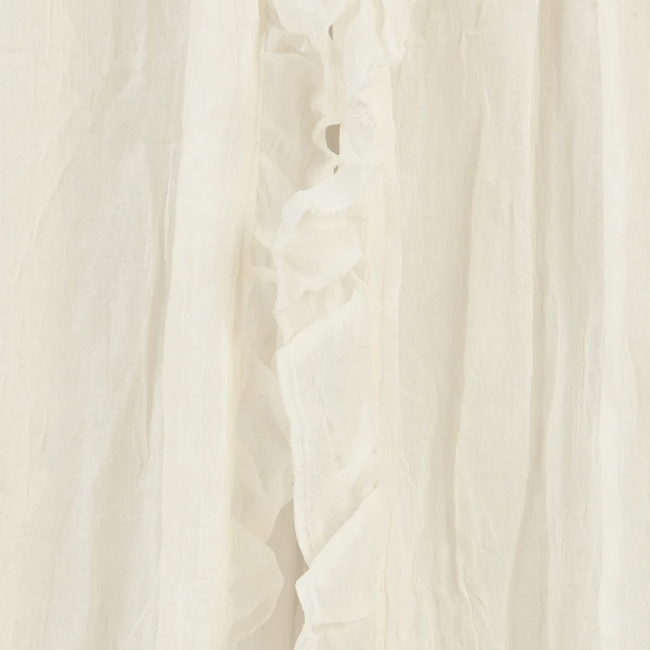 Vintage canopy with ruffles made of airy cotton in the colour Ivory