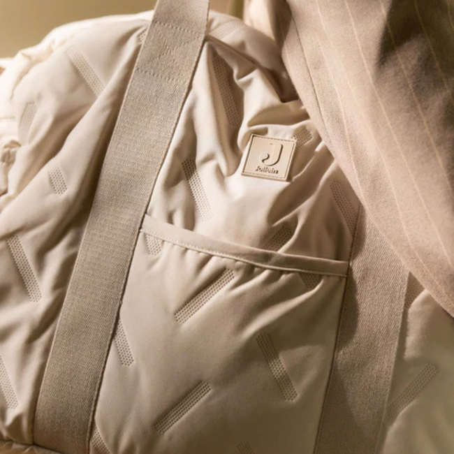 Sac à langer Embossed Lily élégant et pratique – parfait pour les déplacements