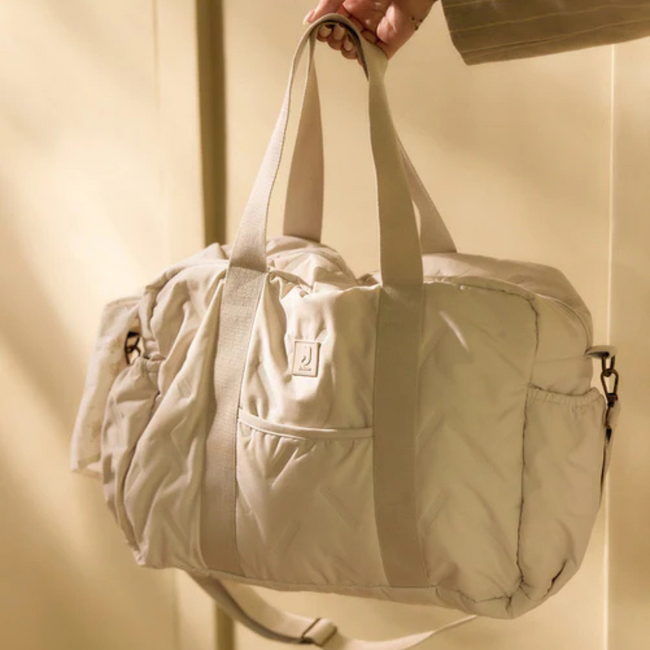 Stijlvolle en praktische luiertas Embossed Lily – ideaal voor onderweg