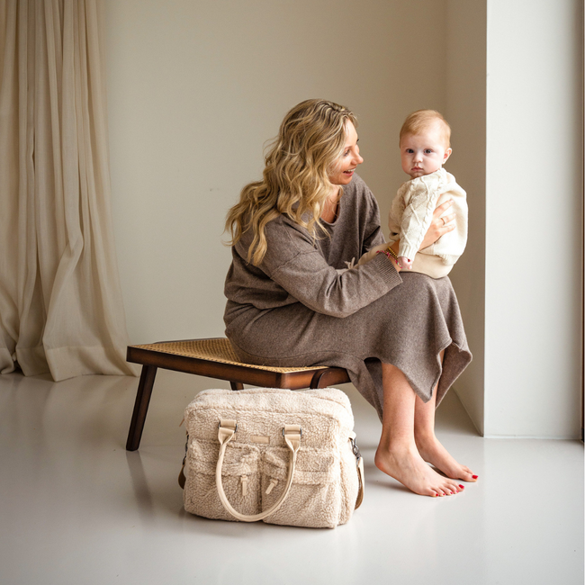 Luiertas Care Hello Little One in beige – ruime teddy tas voor onderweg