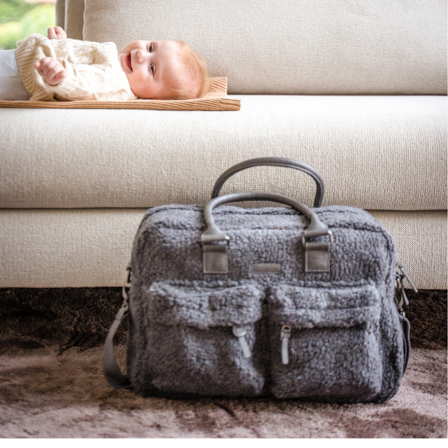 Sac à Langer Care Hello Little One en gris – sac en teddy spacieux pour tous vos déplacements