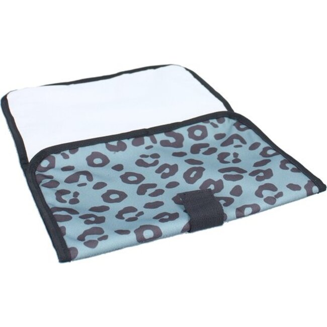 Luiertas luipaardprint – duurzame luiertas met verzorgingsmatje en kinderwagenhaken